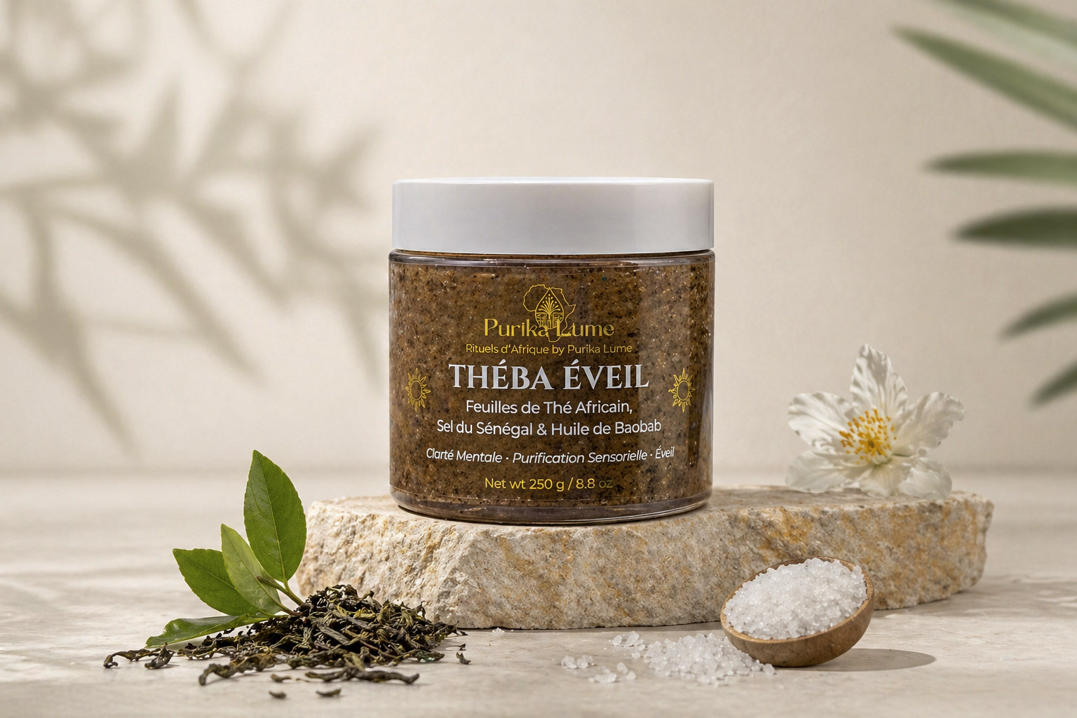 Gommage TÉBA — Éveil, rituel sensoriel au thé africain du Rwanda, sel du Sénégal et huile de baobab, 250 g